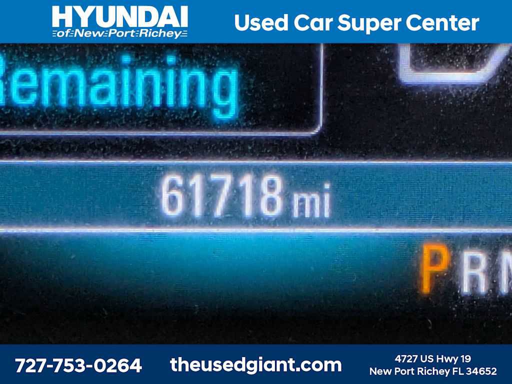 Used 2017 Buick Encore Sport Touring FWD image 29