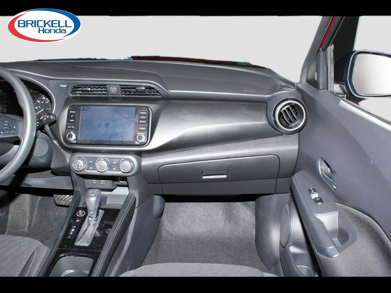 Used 2023 Nissan Kicks SV FWD image 16