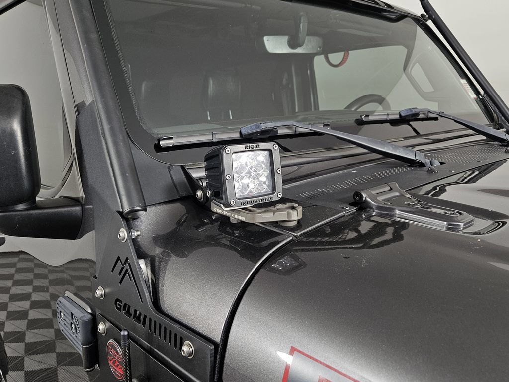 Used 2019 Jeep Wrangler Unlimited Rubicon AWD/4WD image 35