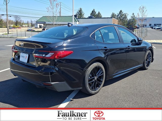 Certified 2025 Toyota Camry SE FWD image 6