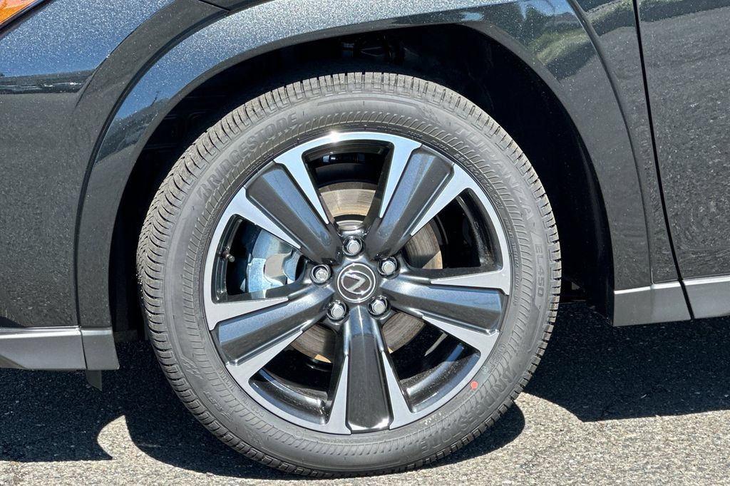 New 2026 Lexus UX 300h AWD image 11