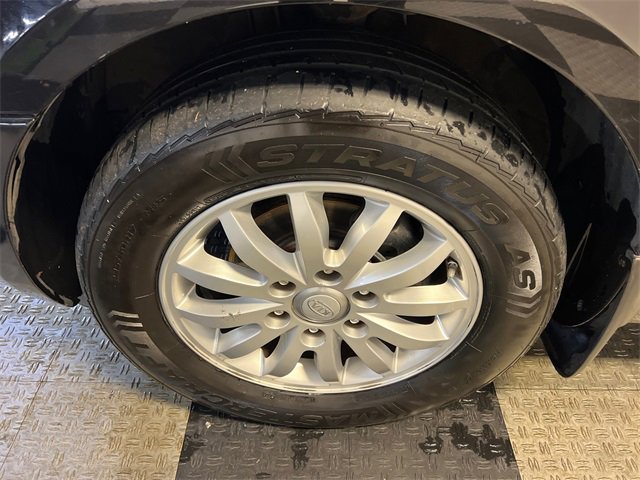 Used 2012 Kia Sedona EX w/ Luxury Pkg image 9