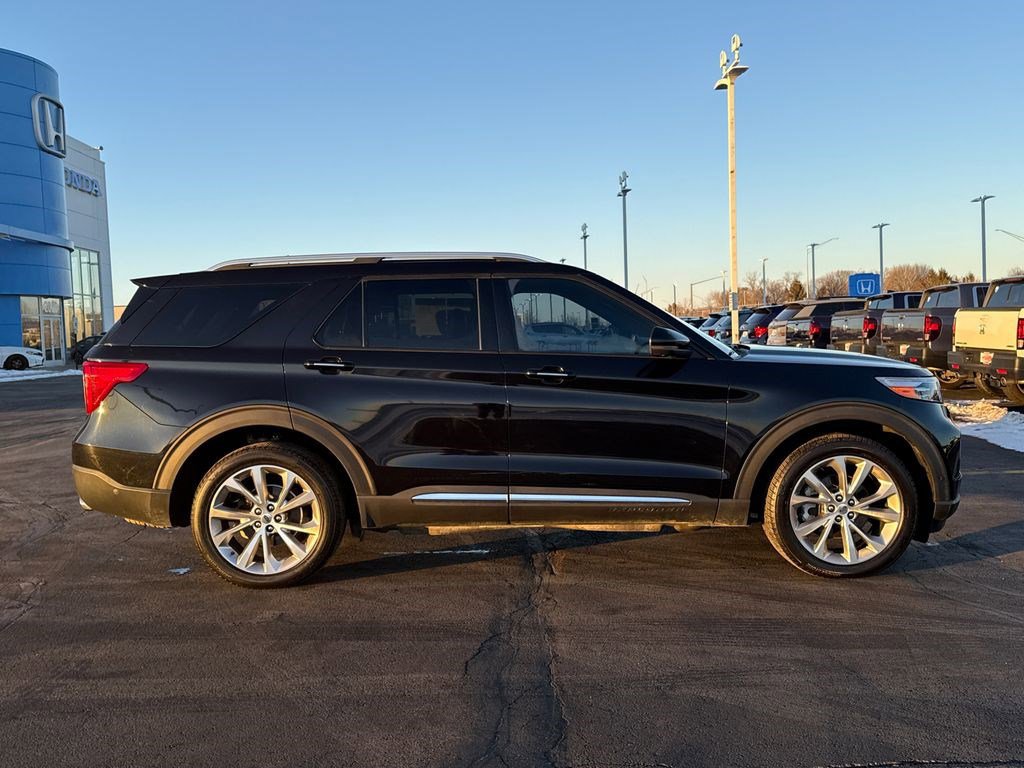 Used 2021 Ford Explorer Platinum w/ Equipment Group 601A image 12