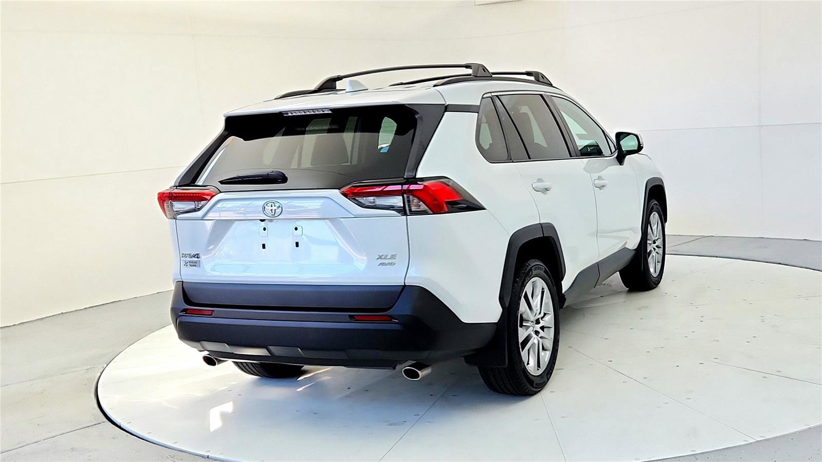 Certified 2023 Toyota RAV4 XLE Premium image 4