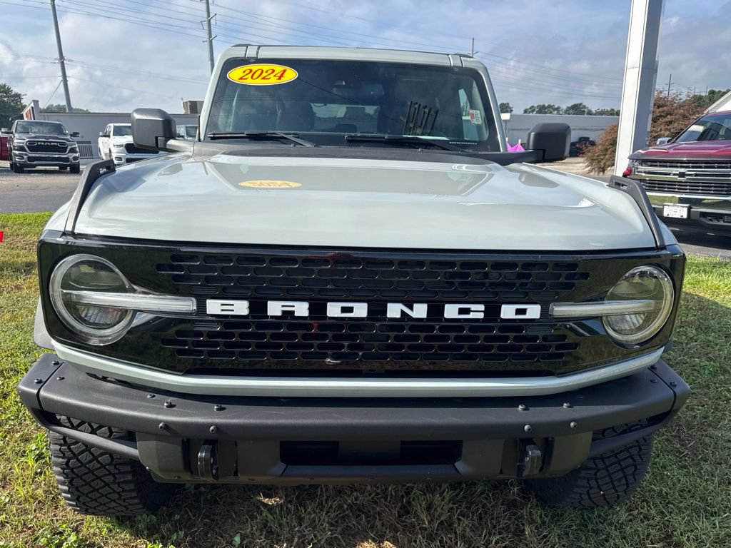Used 2024 Ford Bronco Wildtrak AWD/4WD image 2