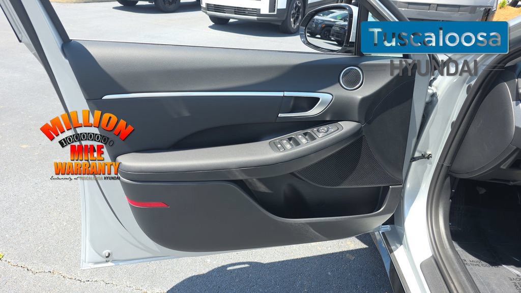 New 2026 Hyundai Sonata SEL FWD image 12