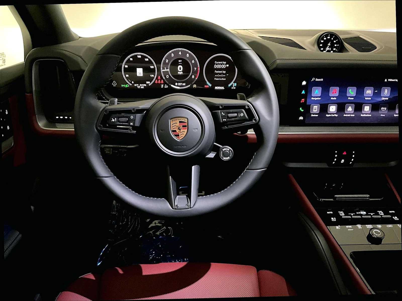 New 2026 Porsche Cayenne S AWD/4WD image 13