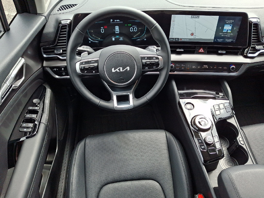Used 2025 Kia Sportage EX AWD/4WD image 11