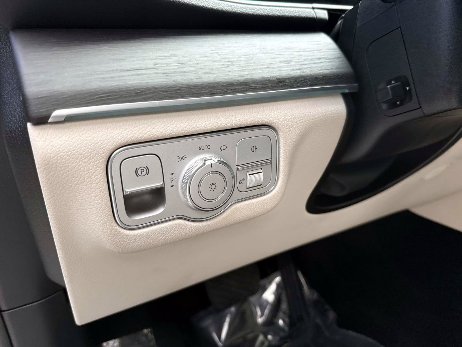 Certified 2021 Mercedes-Benz GLE 350 image 21