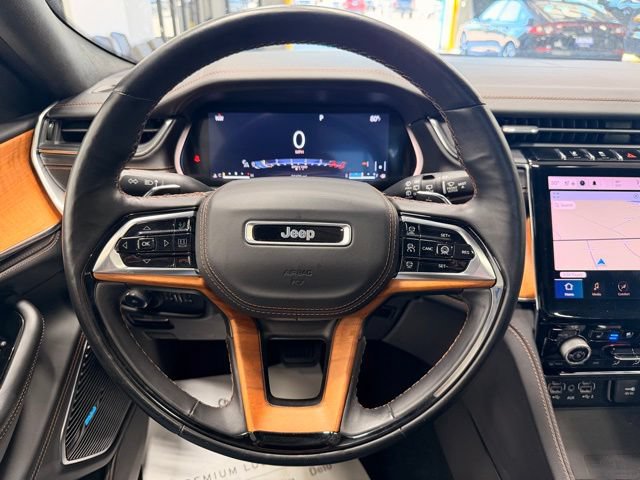 Used 2021 Jeep Grand Cherokee L Summit AWD/4WD image 23