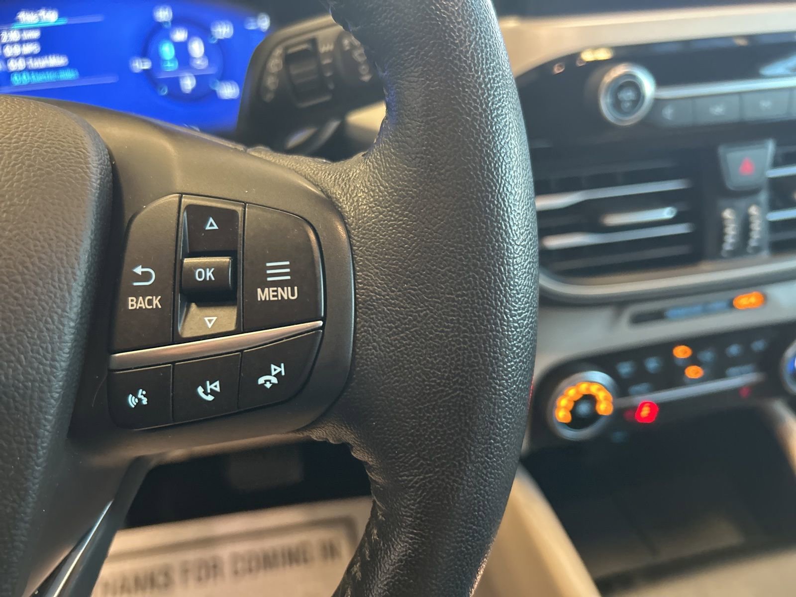 Used 2020 Ford Escape SE Sport image 20