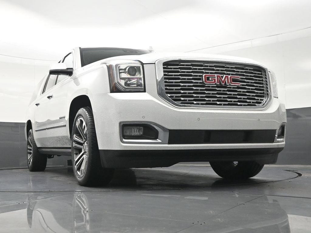 Used 2020 GMC Yukon XL Denali w/ Denali Ultimate Package RWD image 30