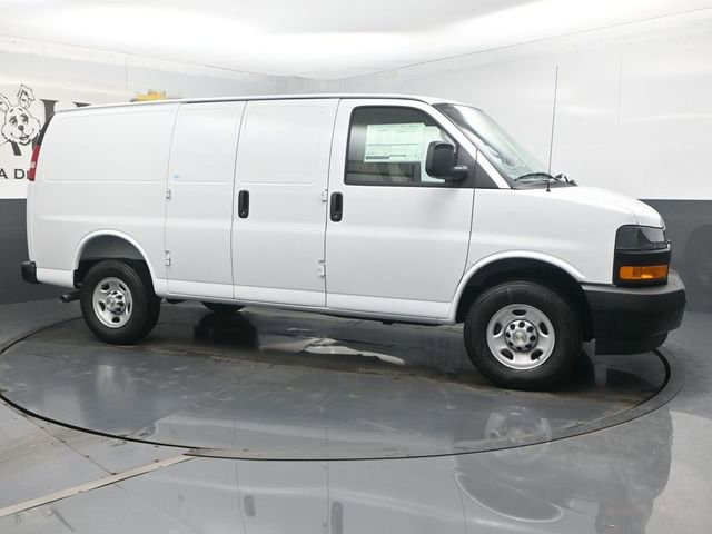 New 2026 Chevrolet Express 2500 w/ Driver Convenience Package image 1