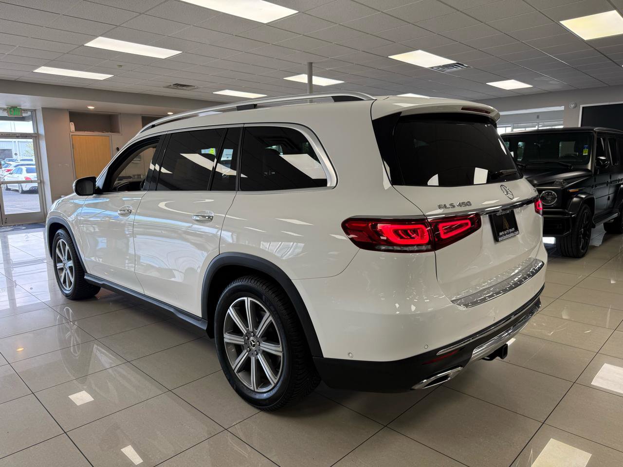 Used 2020 Mercedes-Benz GLS 450 4MATIC w/ Acoustic Comfort Package image 6