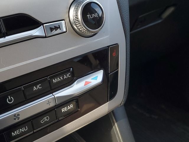 Certified 2023 Ford Explorer XLT w/ Equipment Group 202A image 21