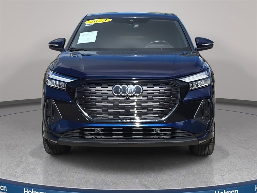 Used 2023 Audi Q4 e-tron Premium image 9