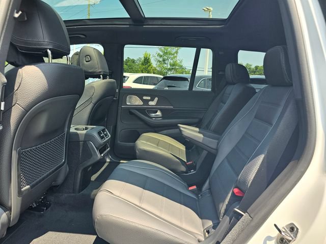 New 2026 Mercedes-Benz GLS 450 4MATIC image 23