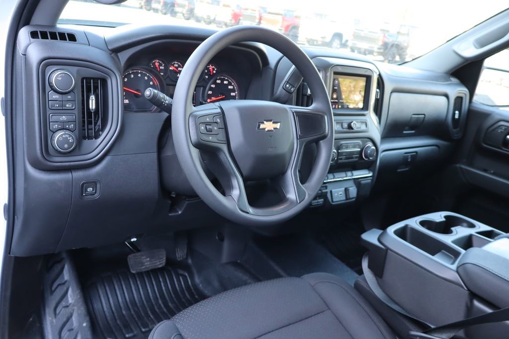 Used 2026 Chevrolet Silverado 1500 W/T w/ WT Value Package AWD/4WD image 5