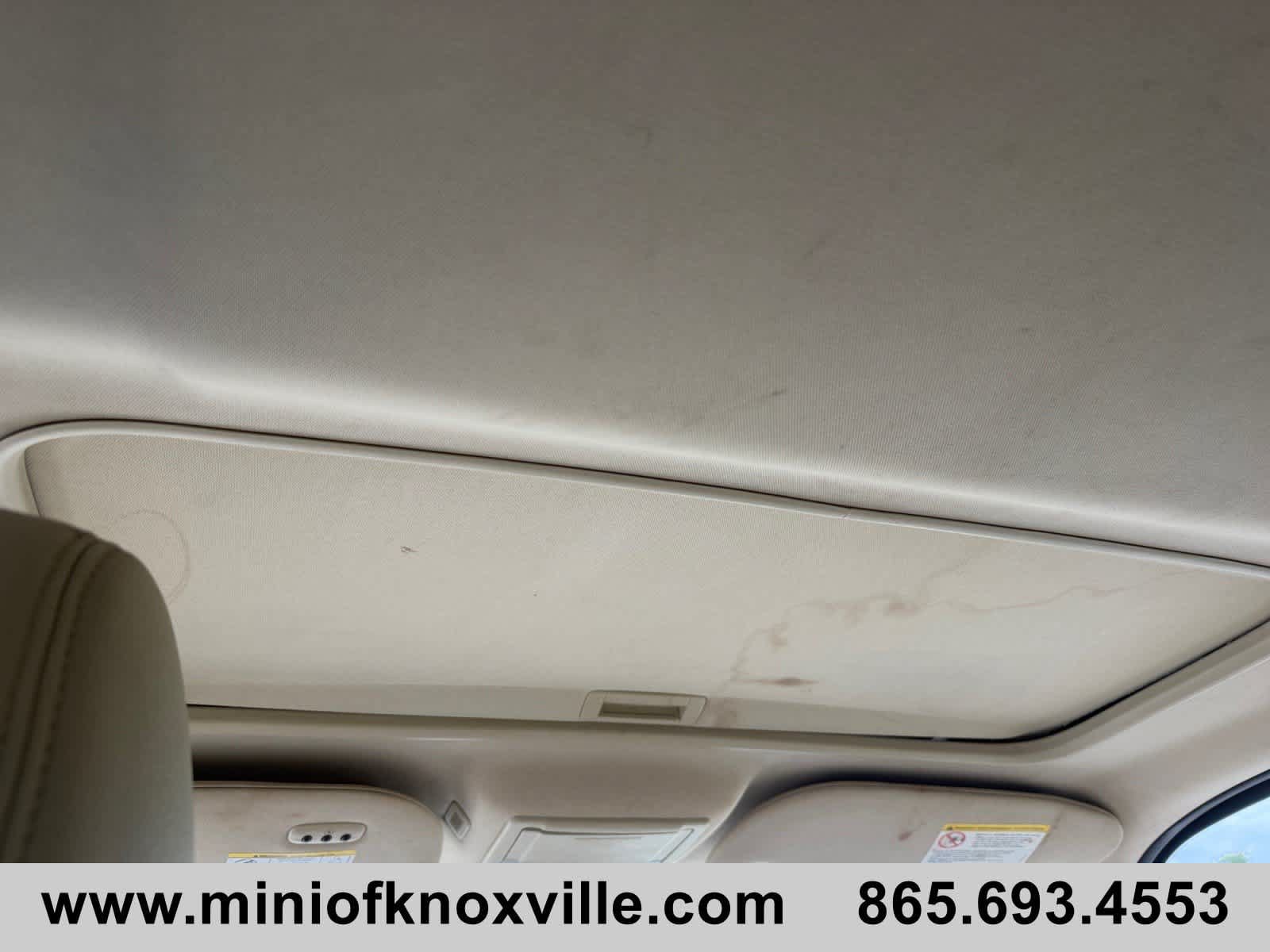 Used 2017 Lincoln Navigator Reserve AWD/4WD image 18