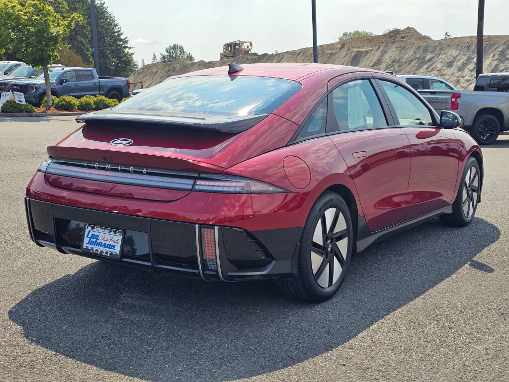 Used 2024 Hyundai Ioniq 6 SE AWD/4WD image 5