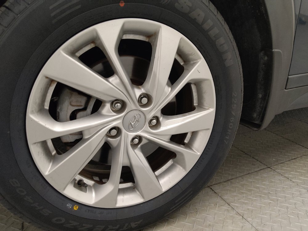 Used 2021 Hyundai Tucson Value FWD image 31