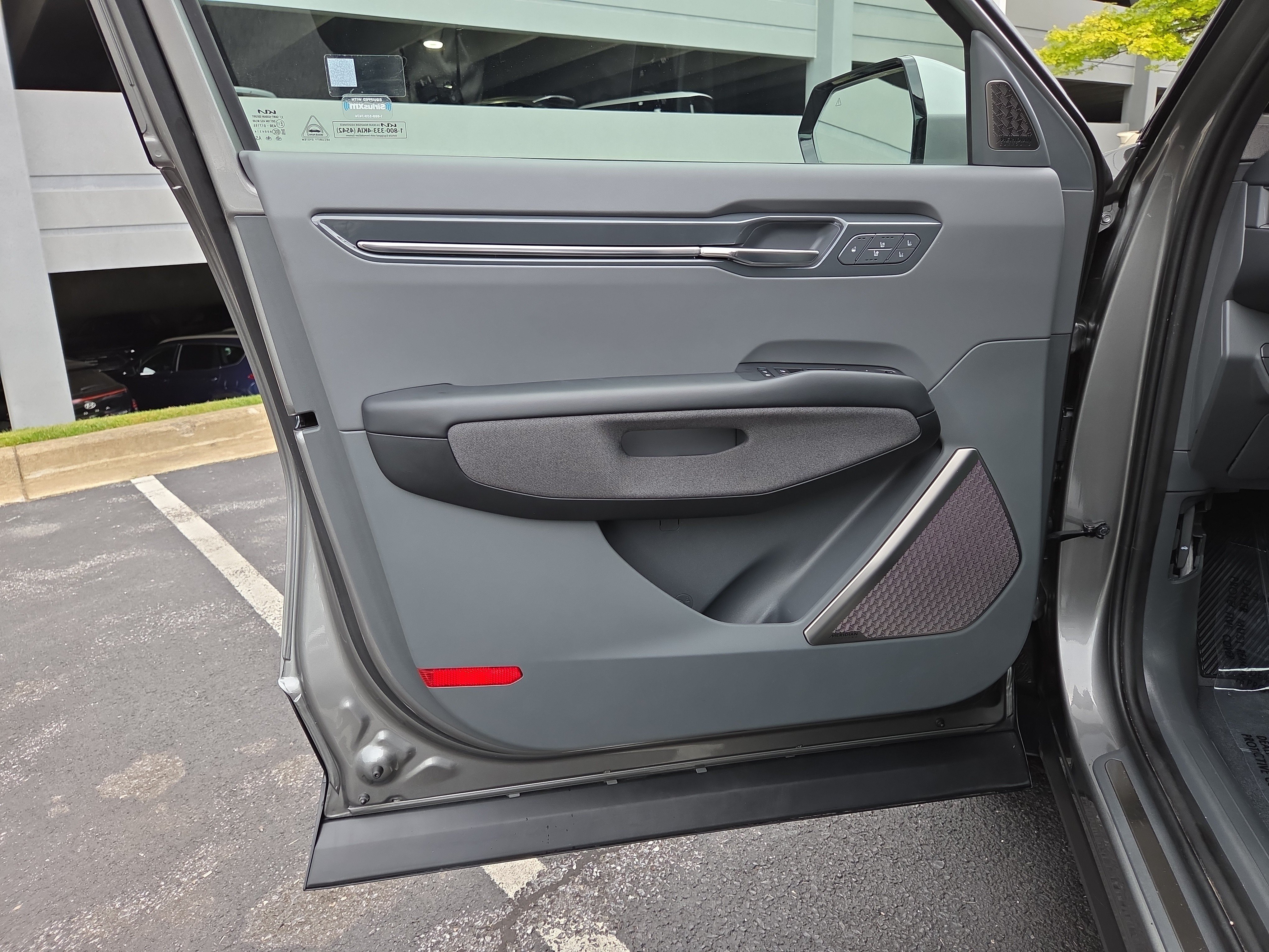 Certified 2024 Kia EV9 Land AWD/4WD image 13