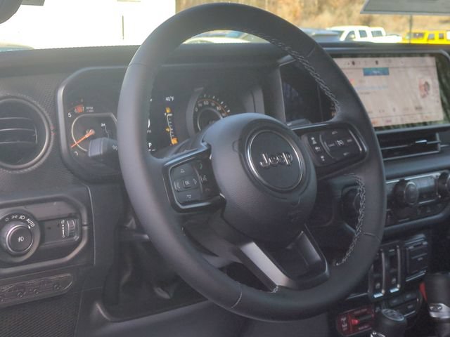 New 2026 Jeep Wrangler Rubicon AWD/4WD image 31