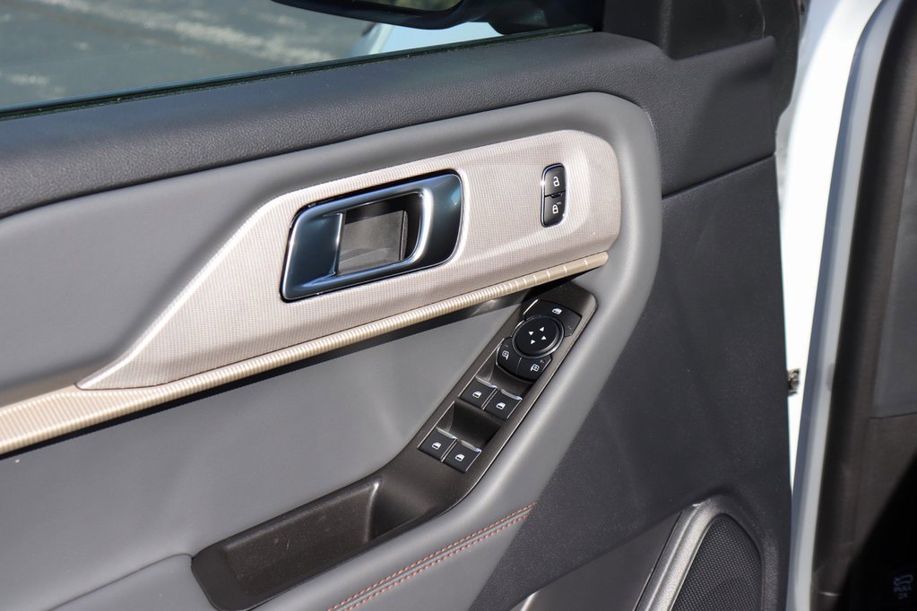 New 2026 Ford Explorer Active image 28