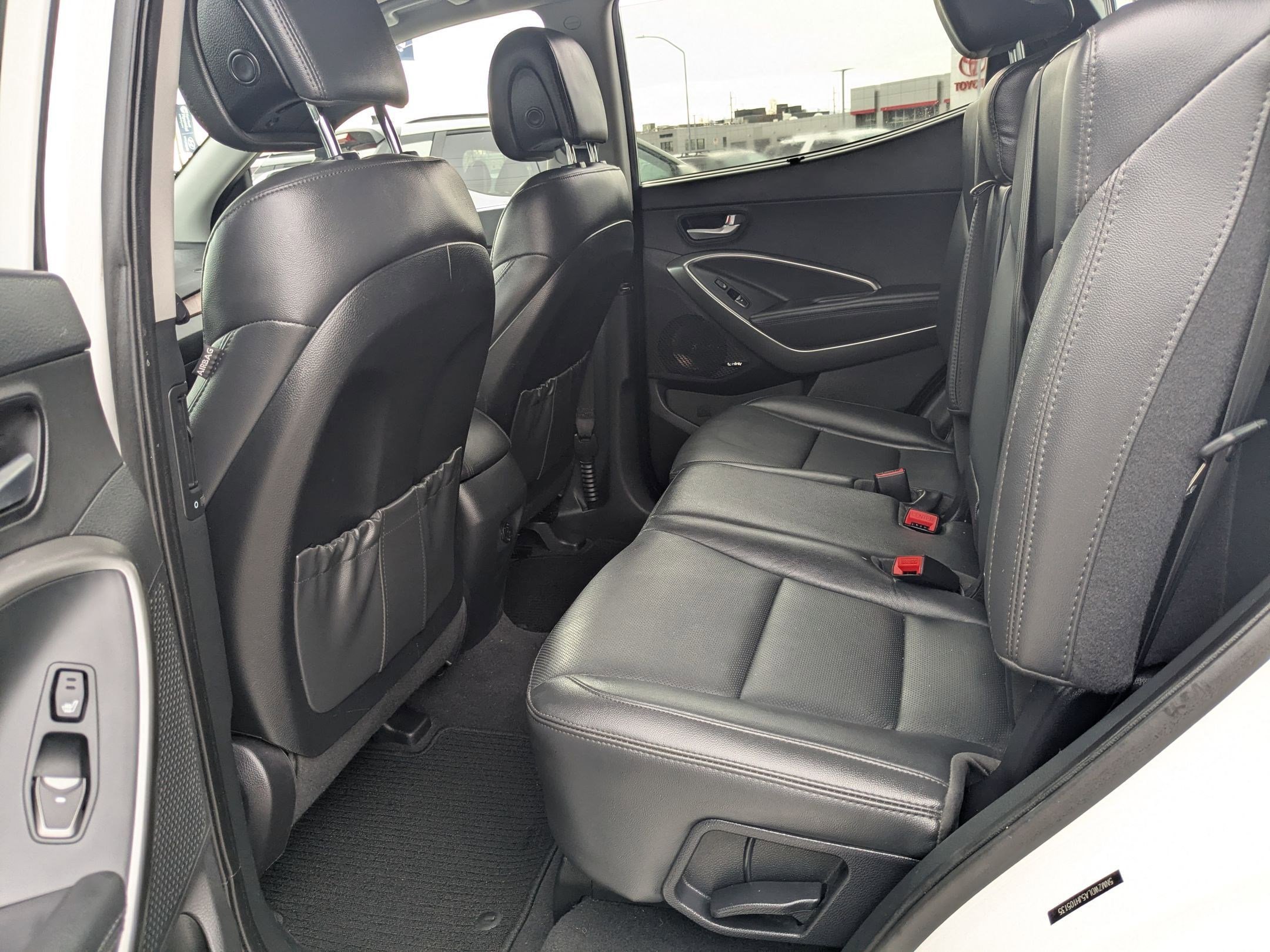 Used 2018 Hyundai Santa Fe Sport image 28