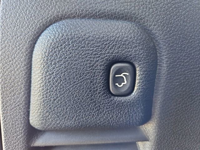 Used 2019 Jeep Grand Cherokee Limited image 28