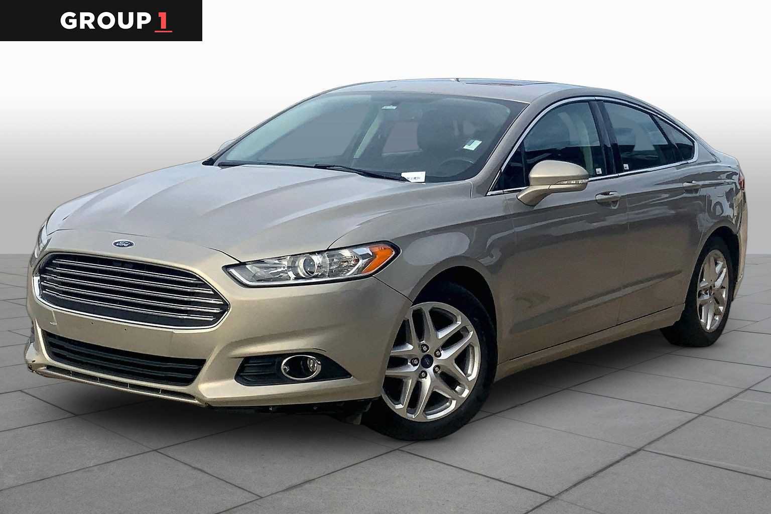 Used 2015 Ford Fusion SE w/ Equipment Group 202A