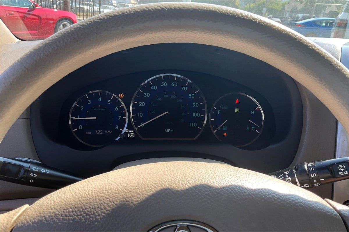 Used 2008 Toyota Sienna LE FWD image 13