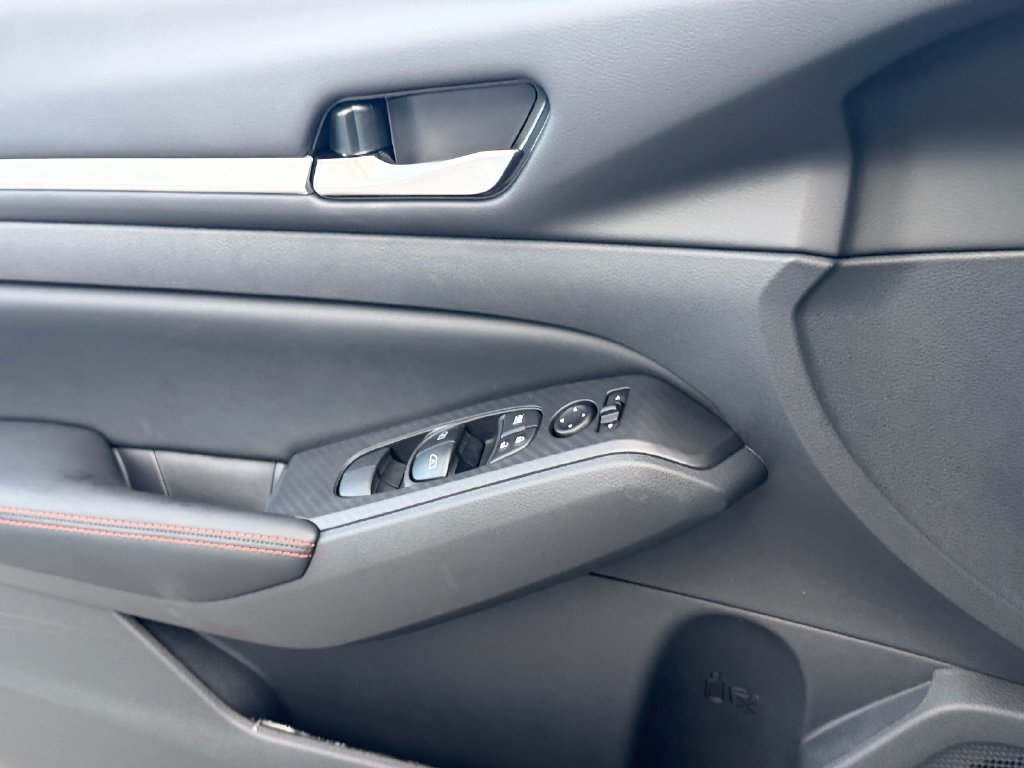 New 2026 Nissan Altima 2.5 SR FWD image 16
