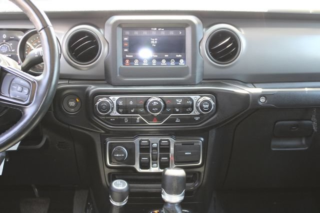 Used 2022 Jeep Gladiator Sport AWD/4WD image 17