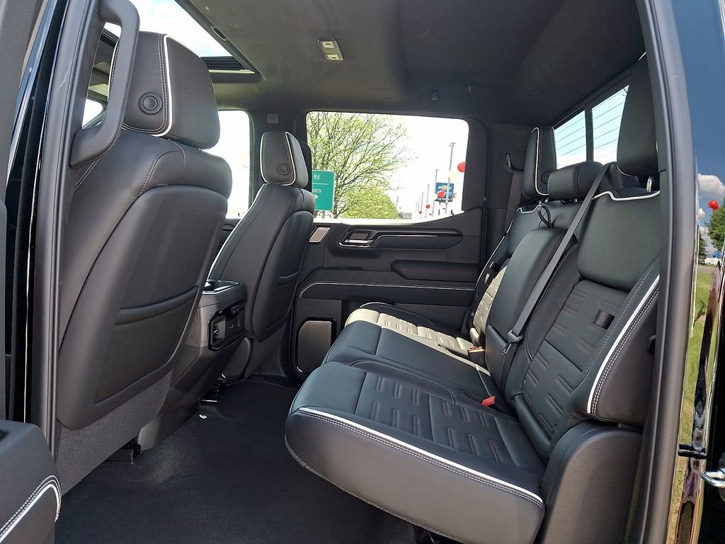 New 2026 GMC Sierra 1500 AT4X AWD/4WD image 6