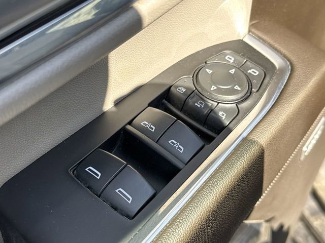 Used 2024 GMC Sierra 3500 SLT image 24