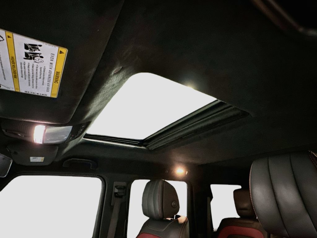 Used 2021 Mercedes-Benz G 63 AMG 4MATIC w/ G Manufaktur Interior Package image 22