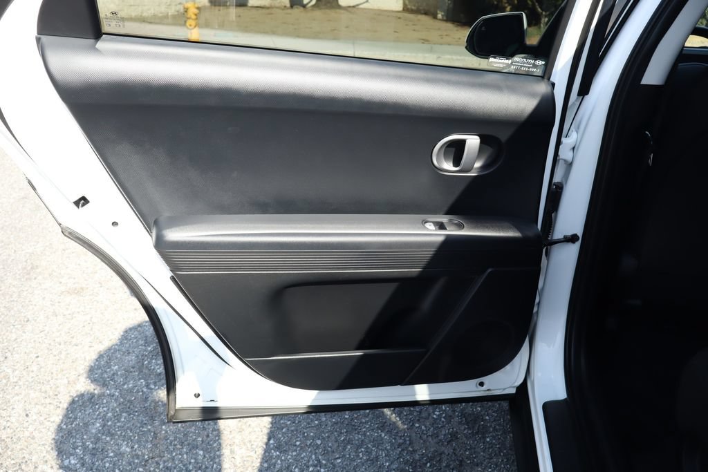 Used 2024 Hyundai Ioniq 5 SEL RWD image 33