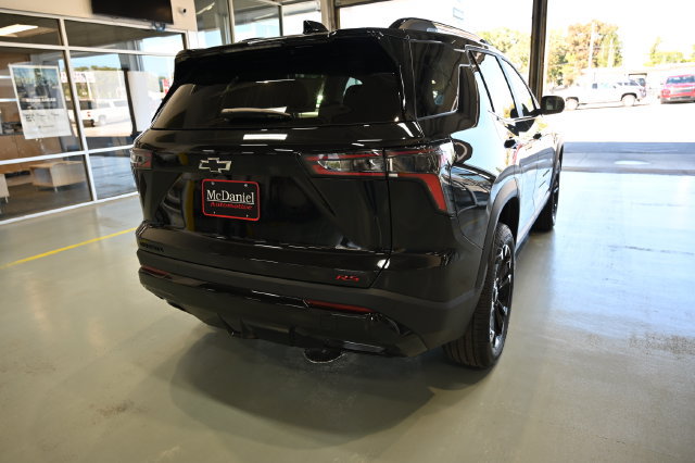 New 2027 Chevrolet Equinox RS w/ LPO, Floor Liner Package FWD image 5