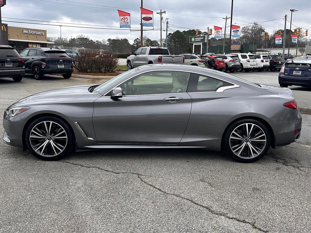 Used 2021 INFINITI Q60 3.0t Luxe w/ Essential Package image 6