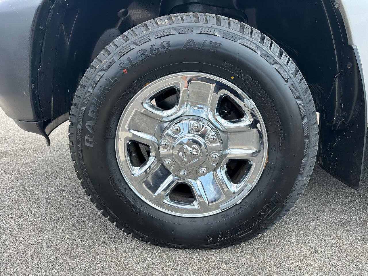 Used 2018 RAM 3500 Tradesman w/ Popular Equipment Group image 15