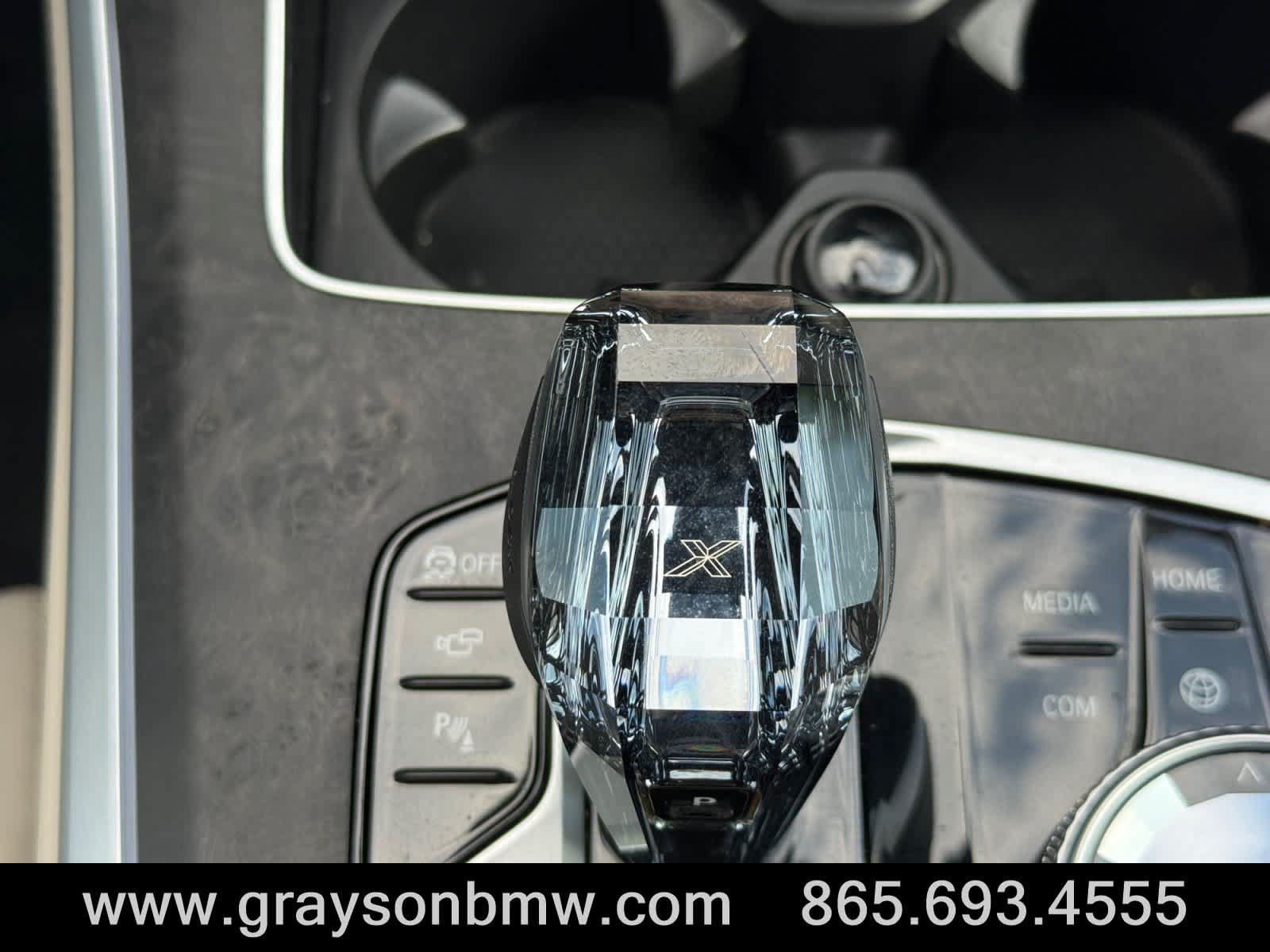 Used 2023 BMW X5 xDrive40i w/ Executive Package AWD/4WD image 28