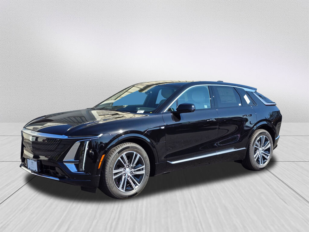 New 2026 Cadillac Lyriq Luxury