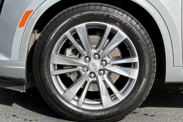 Certified 2025 Cadillac XT6 Premium Luxury image 26