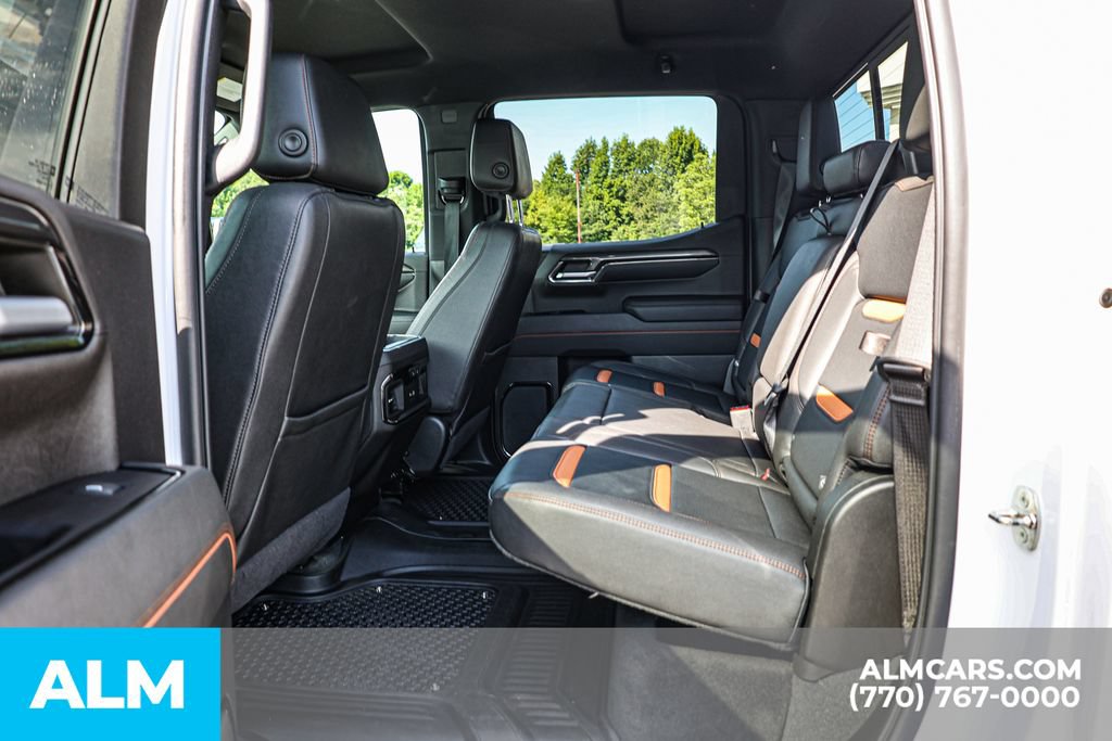 Used 2022 GMC Sierra 1500 AT4 w/ AT4 Preferred Package AWD/4WD image 18