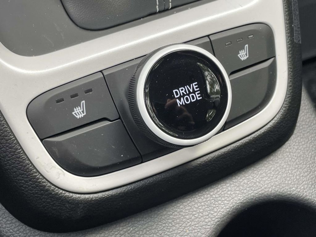 New 2026 Hyundai Venue SEL image 29