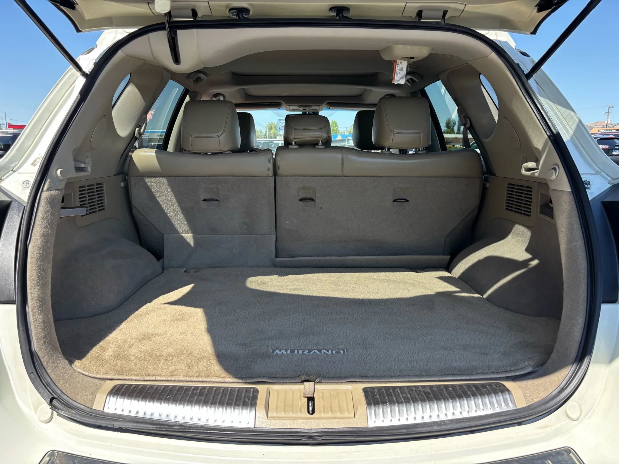 Used 2011 Nissan Murano LE w/ Navigation Pkg image 5