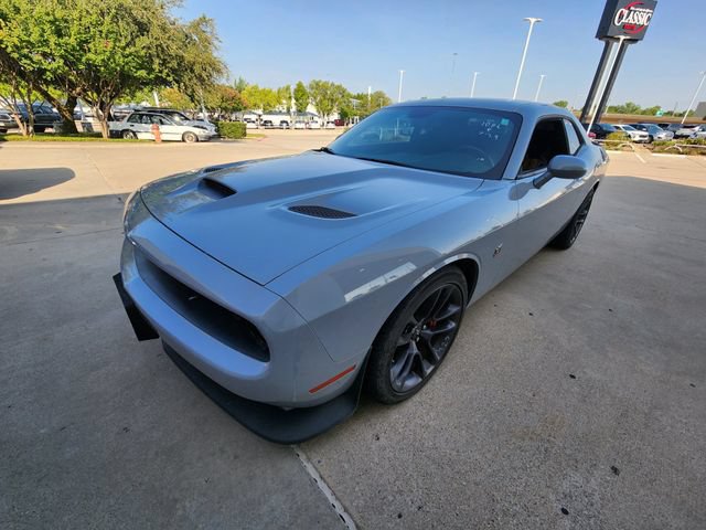 Used 2022 Dodge Challenger R/T Scat Pack w/ Plus Package RWD image 3