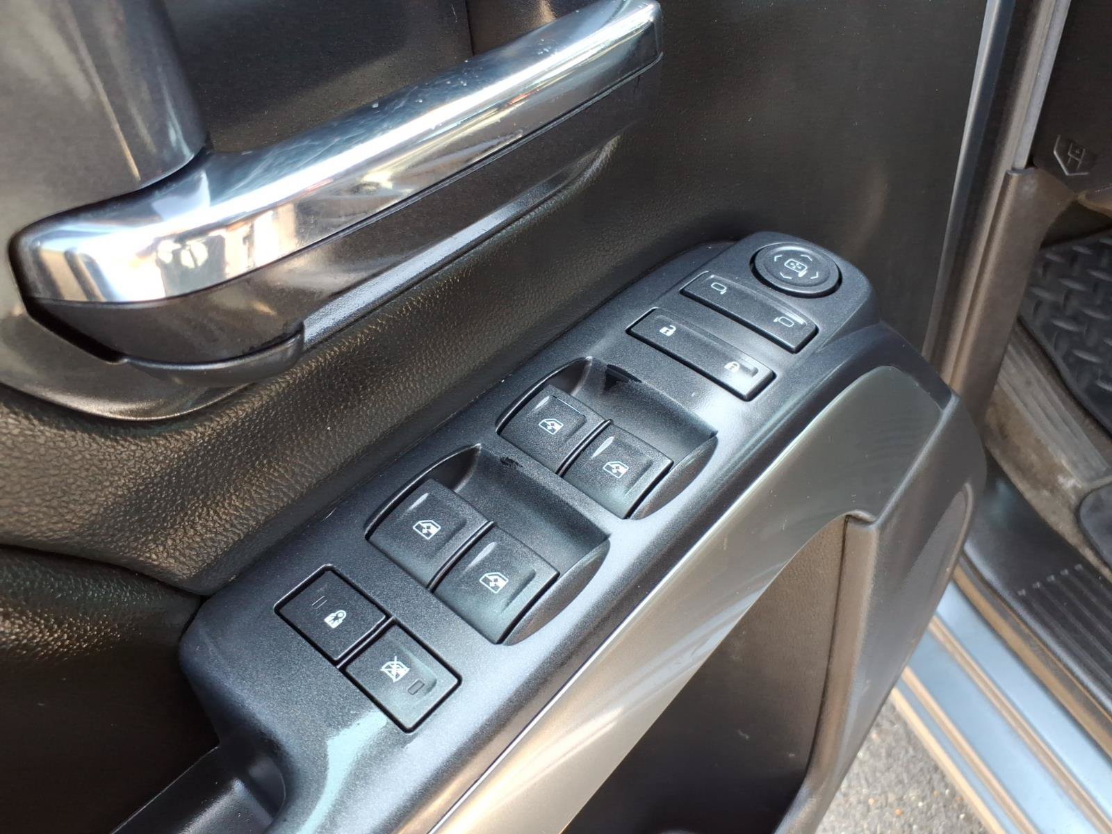 Used 2016 Chevrolet Silverado 1500 LT w/ All Star Edition RWD image 14