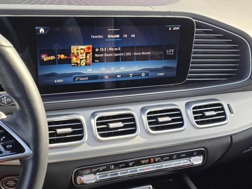 Used 2025 Mercedes-Benz GLS 450 4MATIC image 26